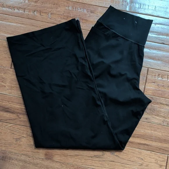 Soma 24/7 High Waist Wide Leg Max Coverage Knit Black Wide-Leg Pants - Picture 4 of 9